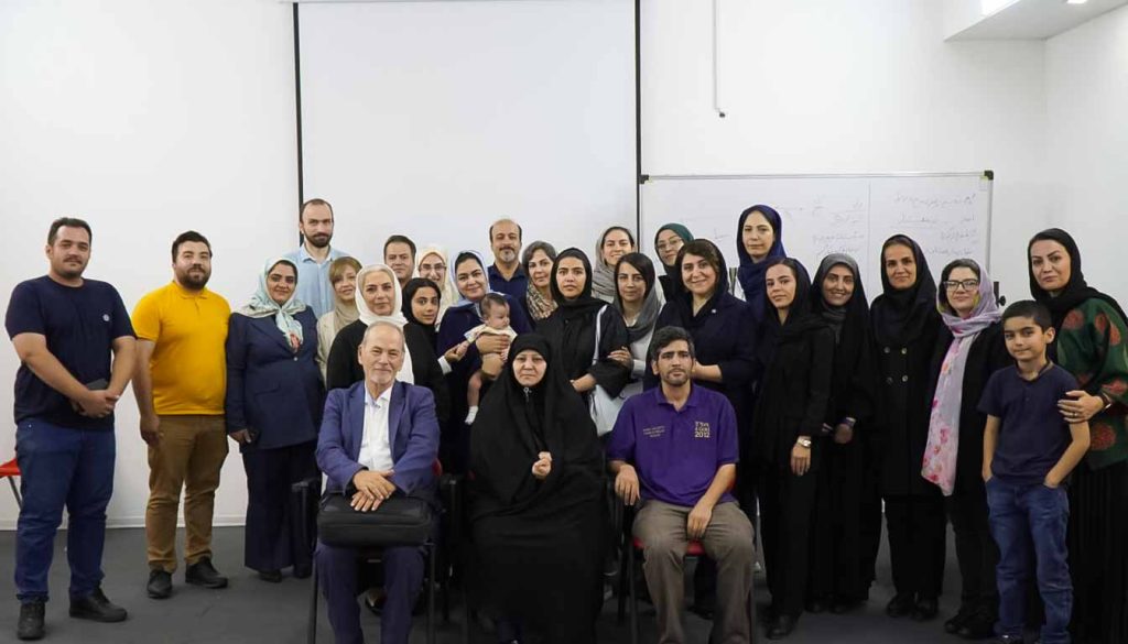 کارگاه زندگی تاب آورانه در این روزها ويژگی ها و راهكارها - ارابن